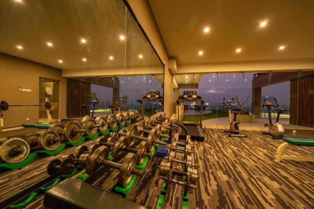 Hotel Castle Salam Khulna Екстериор снимка